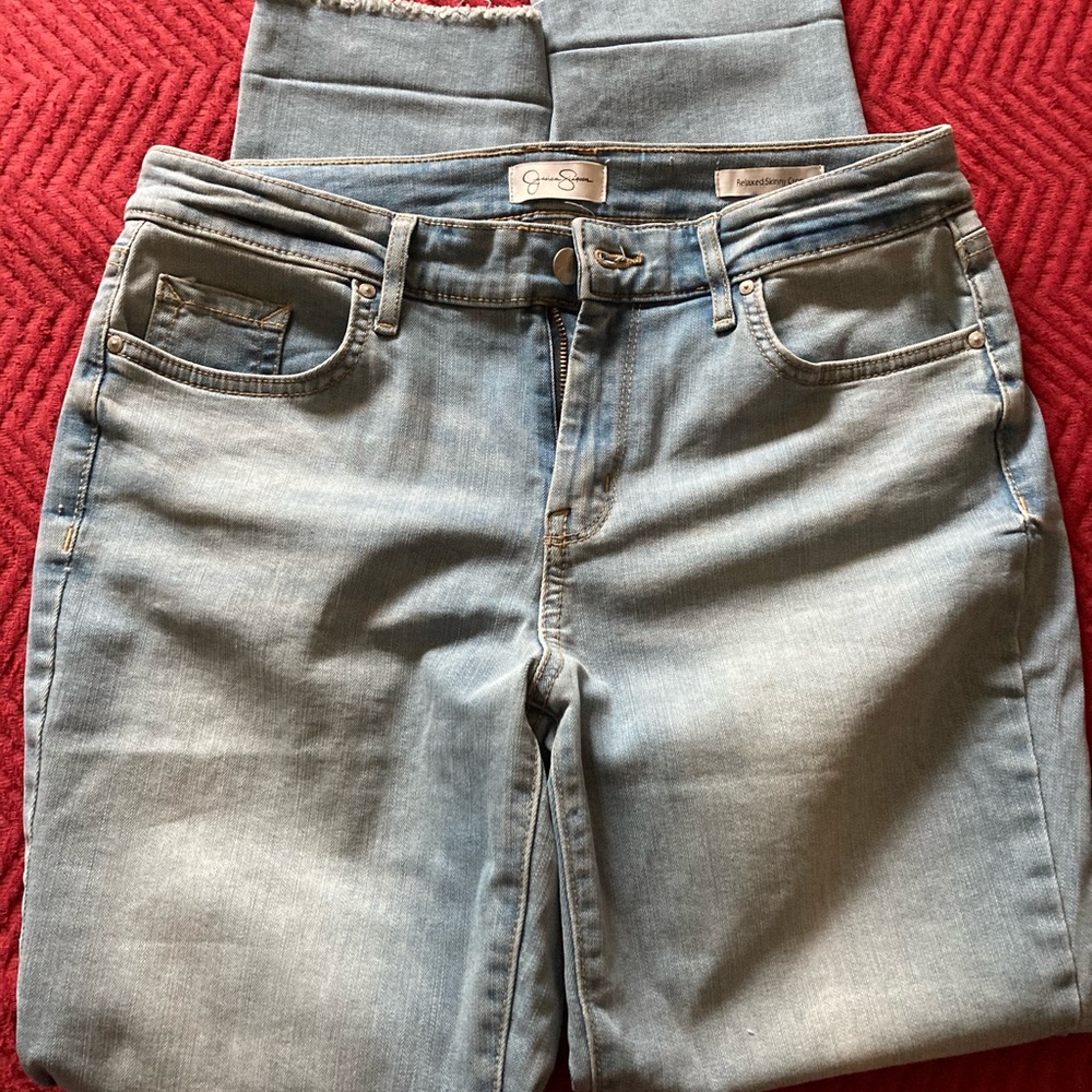Light blue (stone washed) ankle jeans